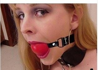 cach American quai hàm và kẹp ngực đồ chơi bạo dâm