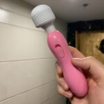 Chày rung Massage kích thích điểm G tự sướng cầm vừa tay CRT890