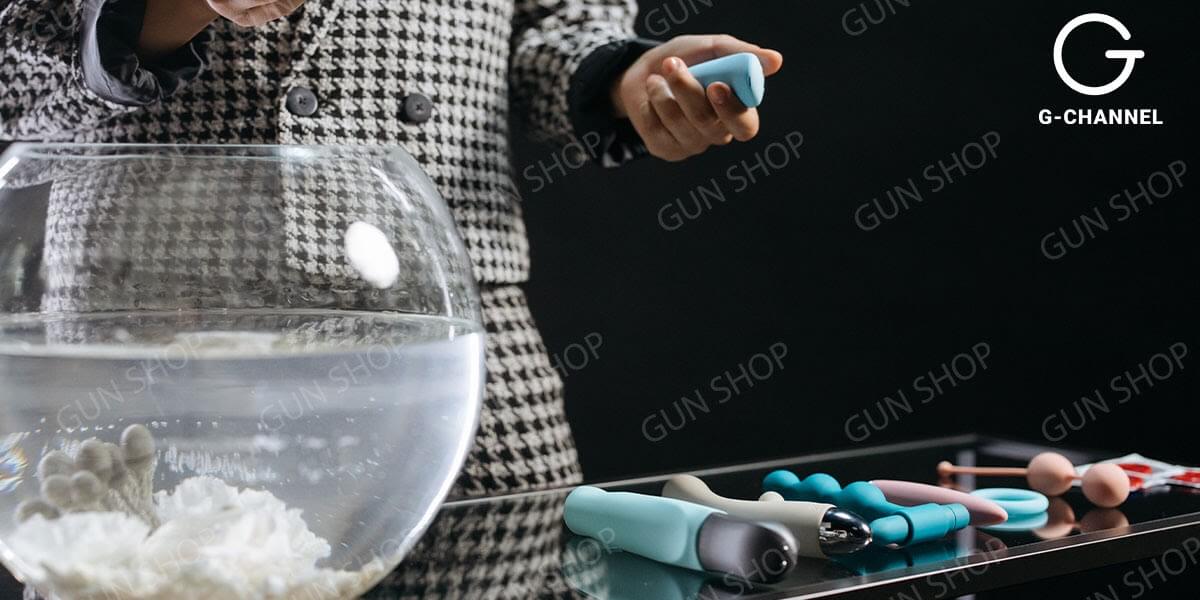 Top đồ chơi <span class='marker'>dục tình</span> mà đồng tính nữ <span class='marker'>cố định</span> phải có