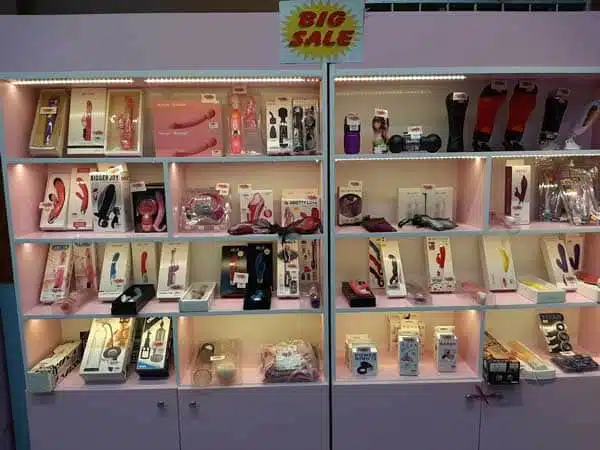 Tân An (Long An) TOP 6+ địa chỉ cửa hàng bao cao su chất lượng cao. Tóm tắt địa chỉ cửa hàng bao cao su Tân An (Long'an)