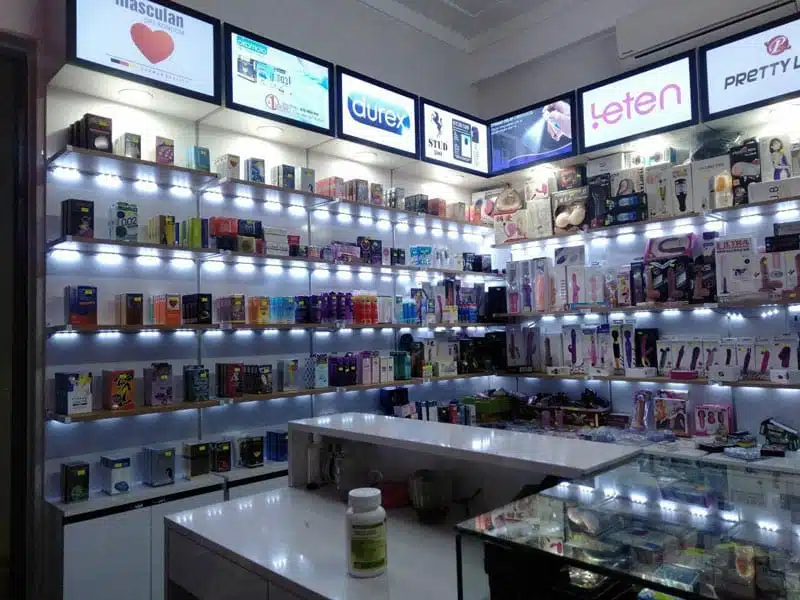 Vinh, Nghệ An Top 6 Địa Chỉ Bán Bao Cao Su Chất Lượng Giá Rẻ Vinh Nghệ An Tổng hợp các điểm bán bao cao su uy tín