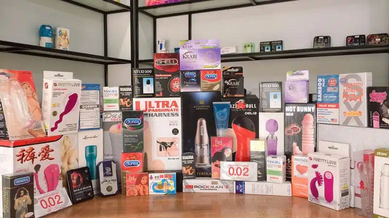 Vinh, Nghệ An Top 6 Địa Chỉ Bán Bao Cao Su Chất Lượng Giá Rẻ Vinh Nghệ An Tổng hợp các điểm bán bao cao su uy tín