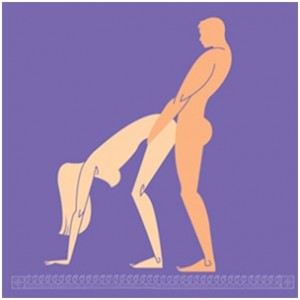 tu-the-yeu-nghich-ngom-tren-san tư thế yêu nghịch ngợm trên sàn